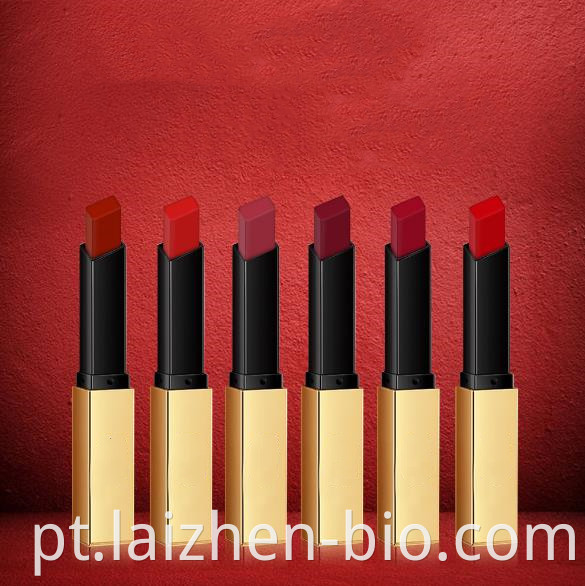 Matte multi-color lipstick